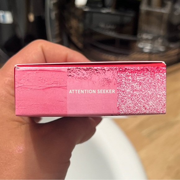 ONE/SIZE: Cheek Clapper 3D Blush Trio (Attention Seeker) - Picture 4 of 4